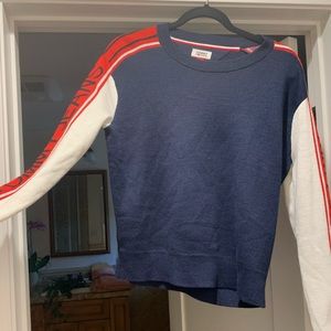 Tommy Hilfiger Navy blue sweater!